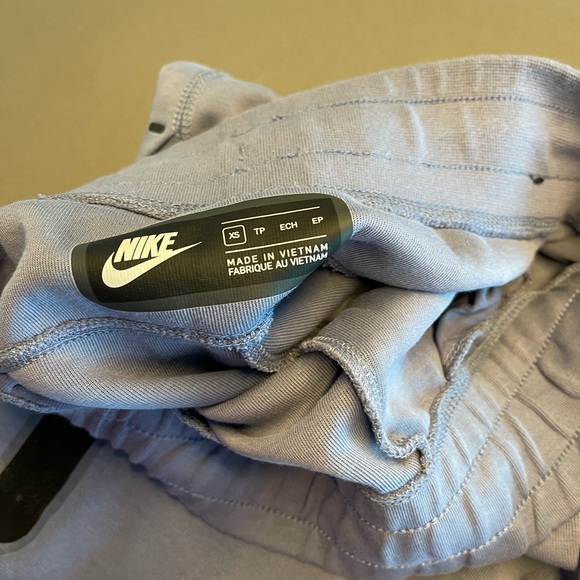 Nike woman’s pants joggers Nike Sportswear Tech Fleece
Women's Pants XS - Picture 11 of 16